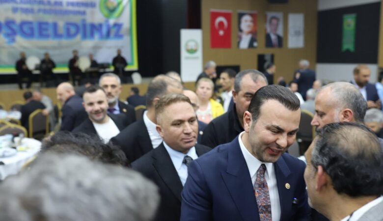 Yaşar Cızlak’tan Esenyurt İçin Görkemli İftar Programı